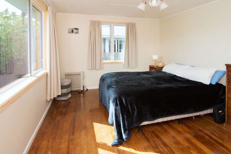 14 William Benton Street Featherston_6