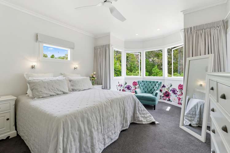 5 Oregon Crescent Glenview_12