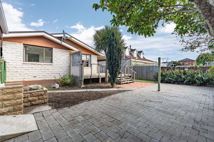 57 Carlyle Road Mosgiel_18