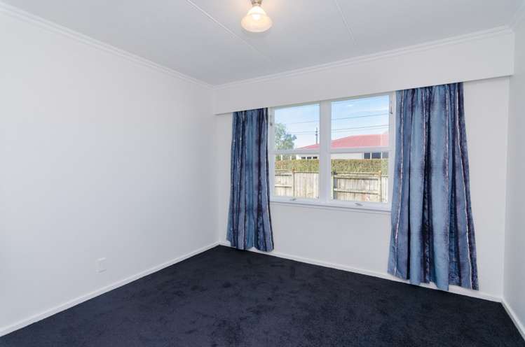 42 Roberts Road Masterton_10