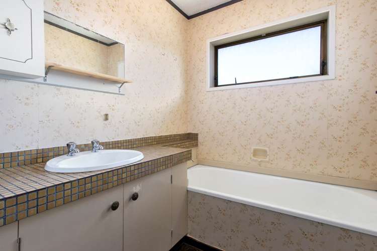 2/322 Te Atatu Road Te Atatu South_12