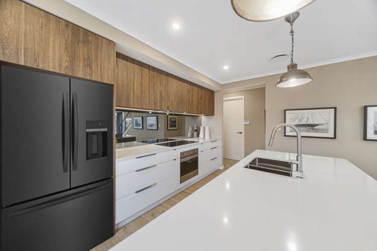 86 Kahui Parade Karaka_8