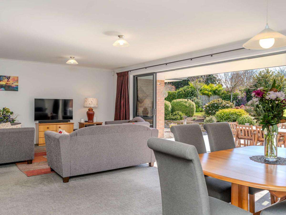 12 Edkins Road_2