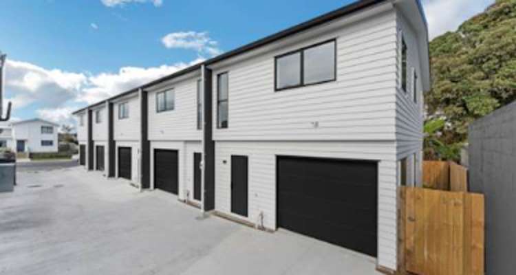 1b Greenmeadows Avenue_0