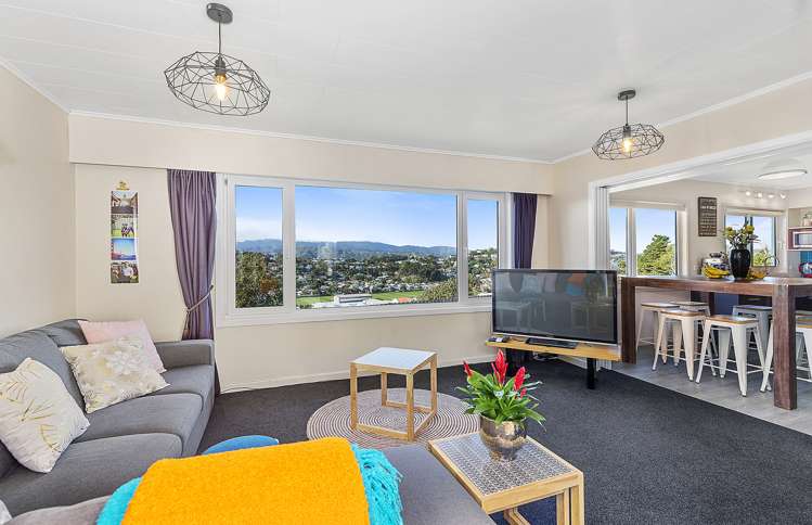 72 Akaroa Drive Maupuia_2