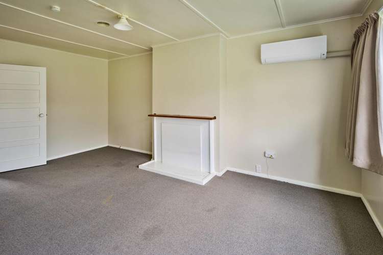 7 and 9 Bryant Grove Taita_11