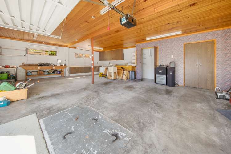 7 Paulownia Place Totara Heights_17