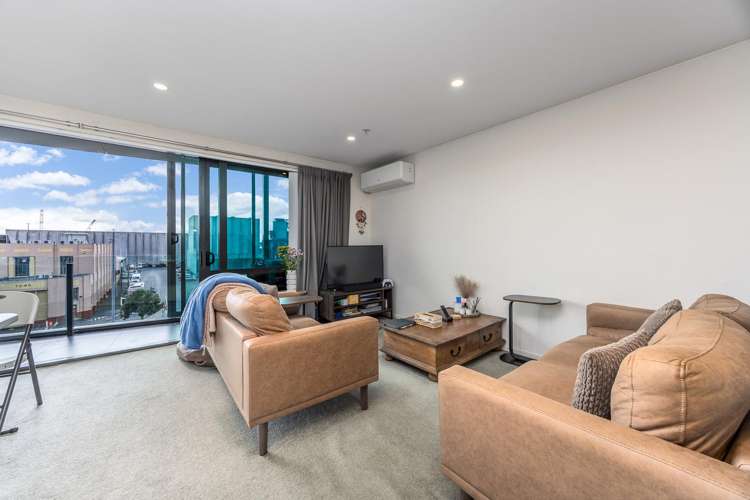 319/6 Dockside Lane Auckland Central_7