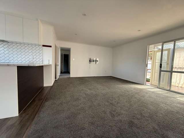 4 Lickfold Lane Pukete_3