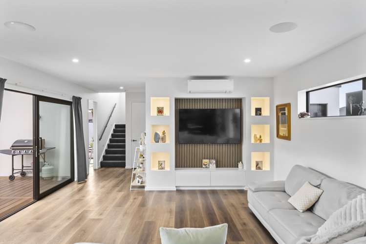 6 Timara Crescent Burwood_11