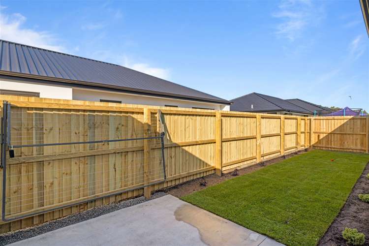 9 Llew Summers Street Belfast_17