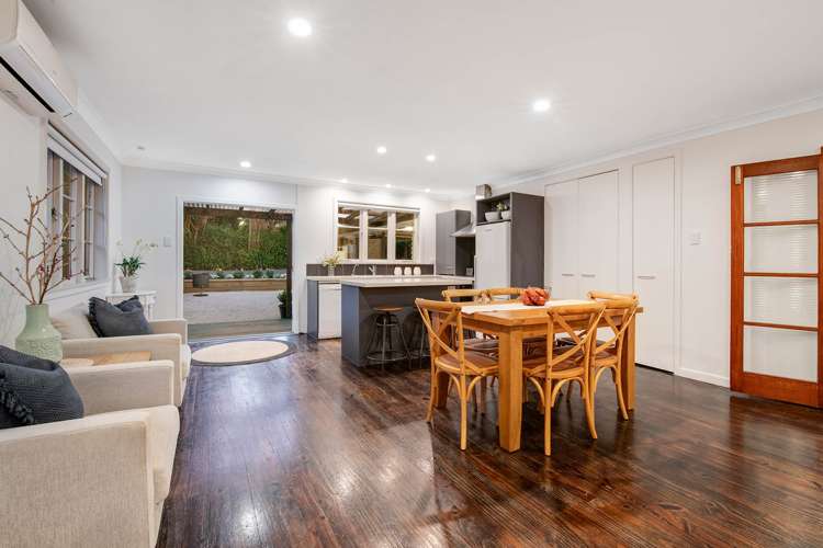 3 Moffat Road Red Beach_12