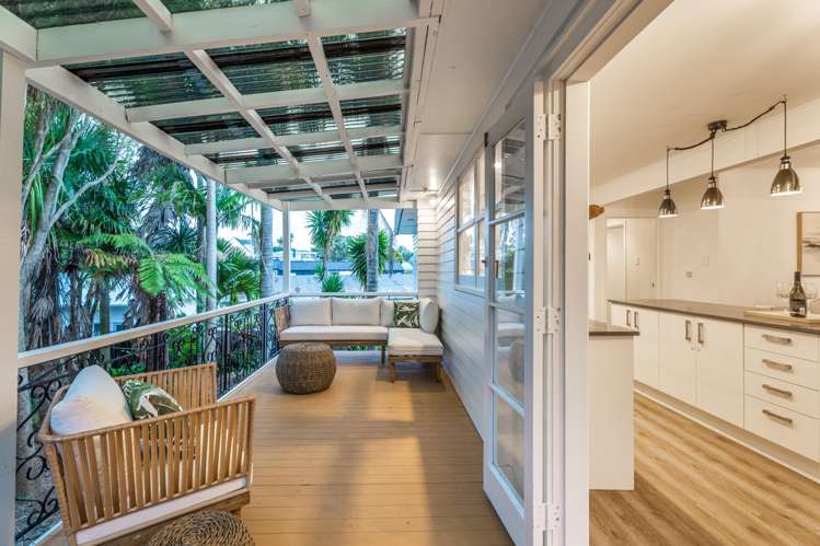 42 Lauderdale Road_5