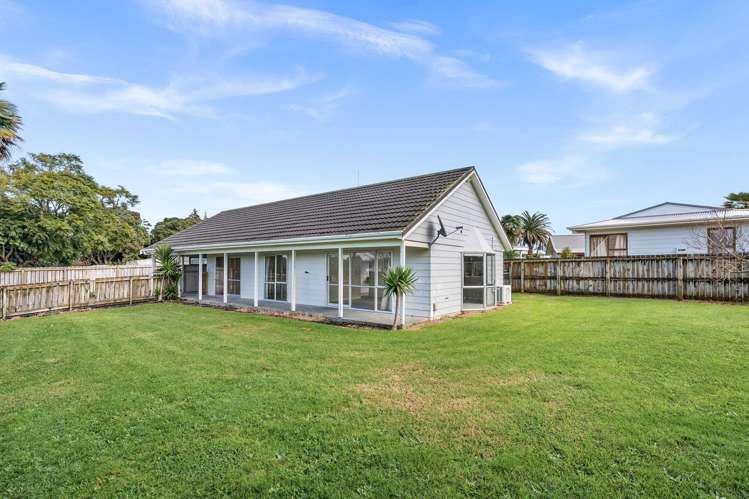 2 Steere Place Tikipunga_17