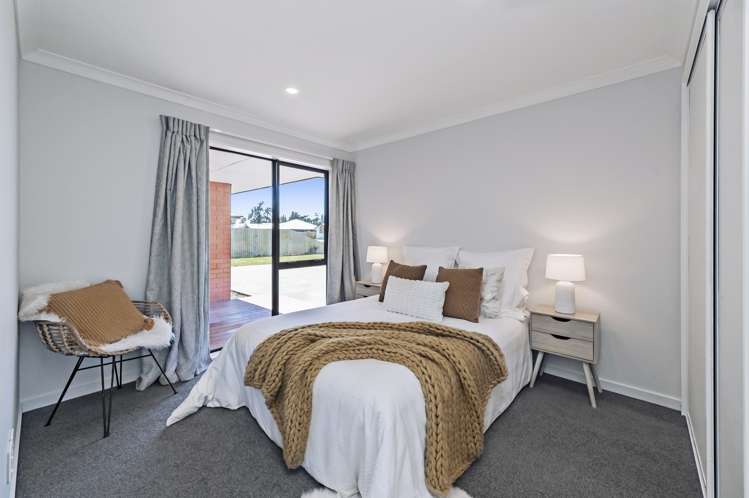 22 Suffolk Drive Kirwee_13