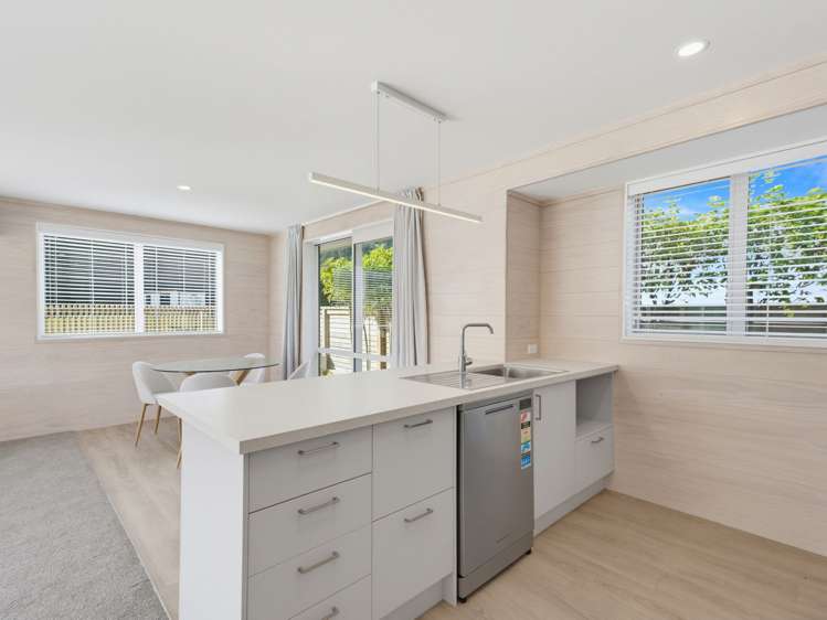 4 Pinnacles Lane Pauanui_16