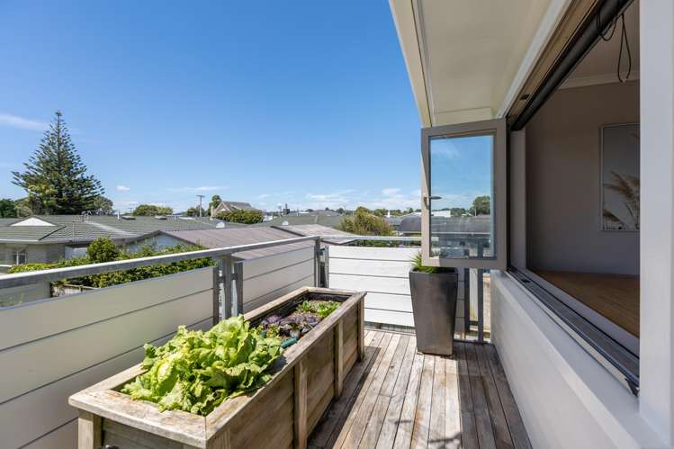 19a Beach Street Fitzroy_13