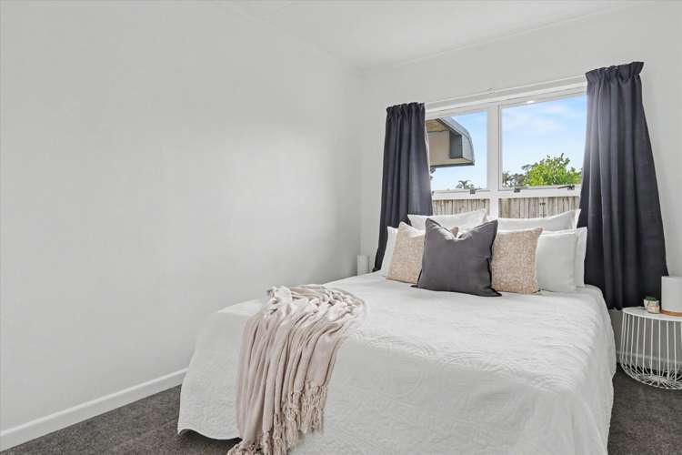 15 Carlisle Street Greerton_12