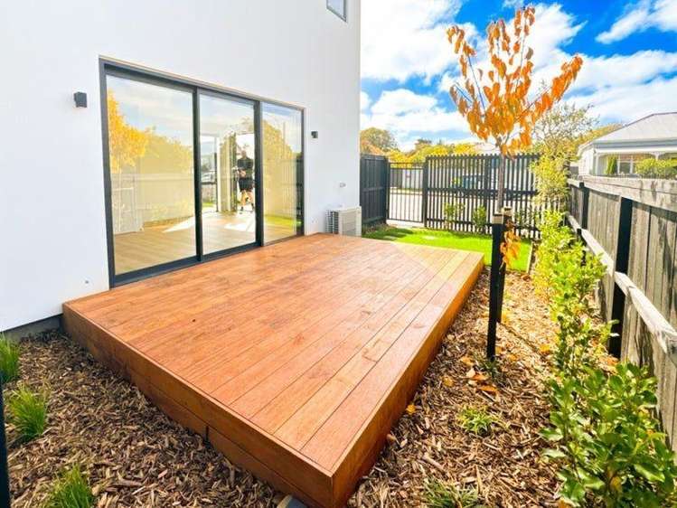 6/10 Surrey Street 1477_12