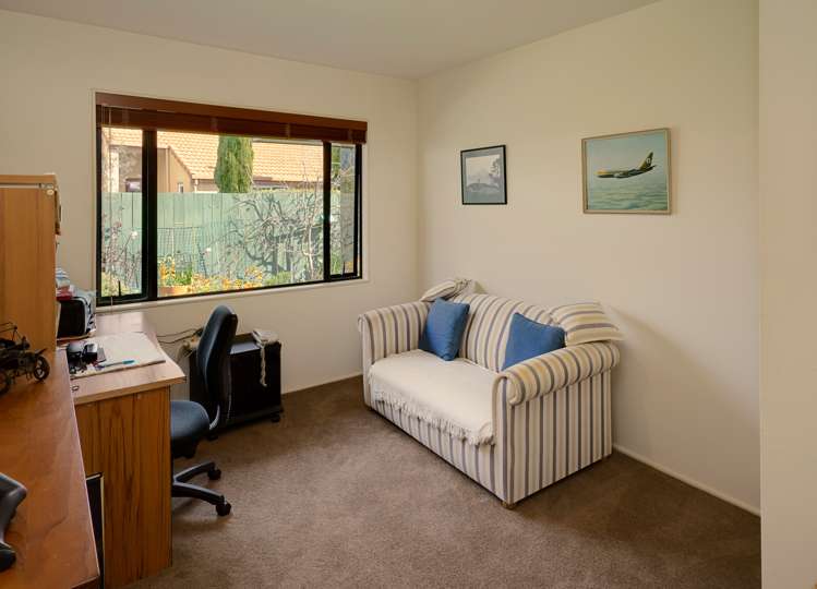 76 Kingsford Drive Stoke_10