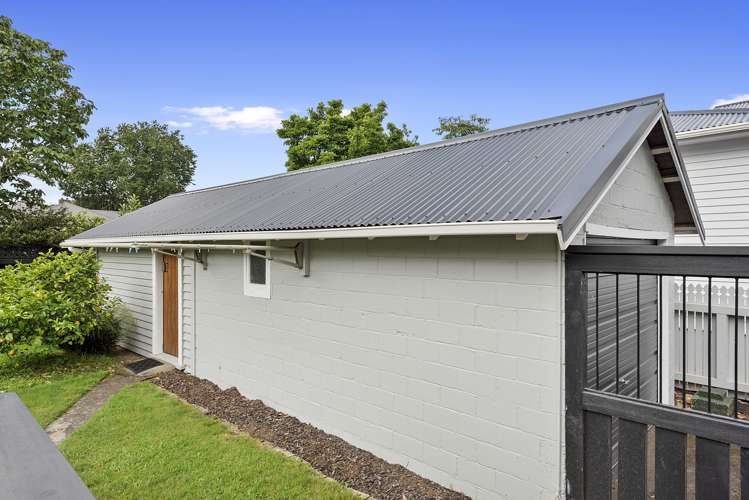 43 Albert Street Hamilton East_18