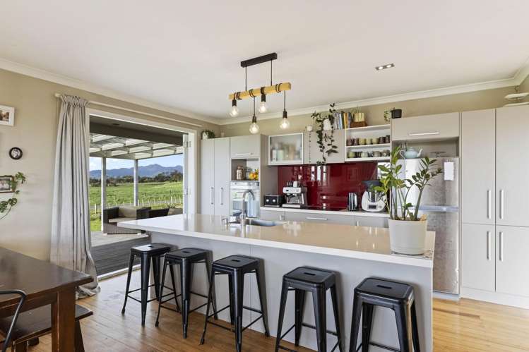 90 Hoani Road Okato_10