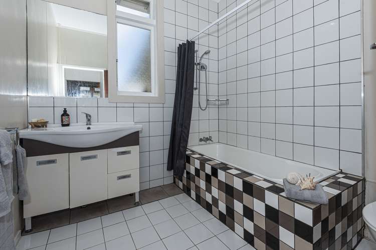 11 Moody Avenue Whau Valley_12