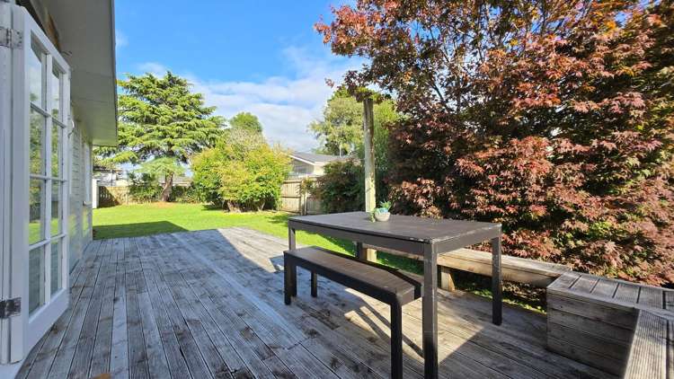  A/12 Islington Street Trentham_9