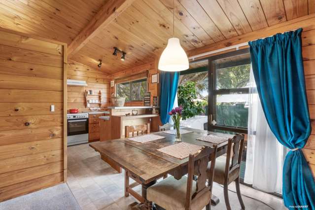 12 Sunningdale Street Wattle Downs_2