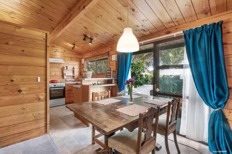 12 Sunningdale Street Wattle Downs_2