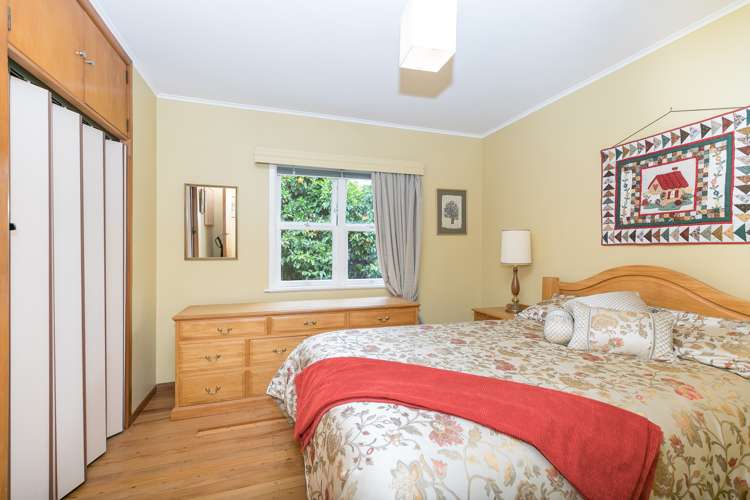 12 Scott Avenue Hamilton East_15