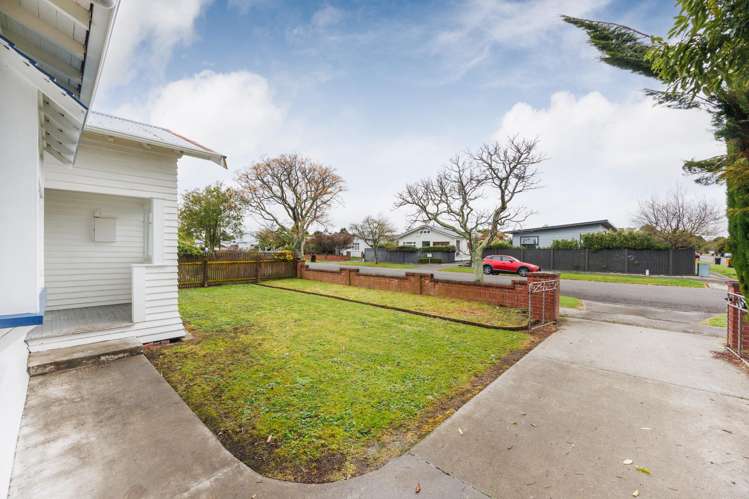 29 Argyle Avenue Takaro_22