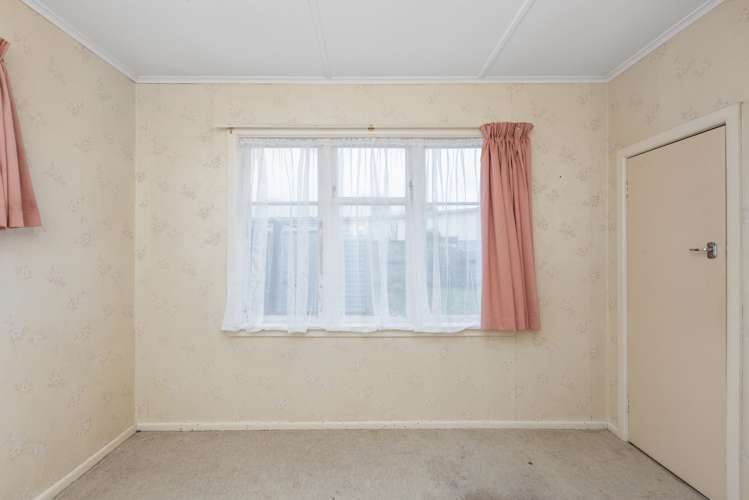 2/13 Puketapu Road Taradale_13