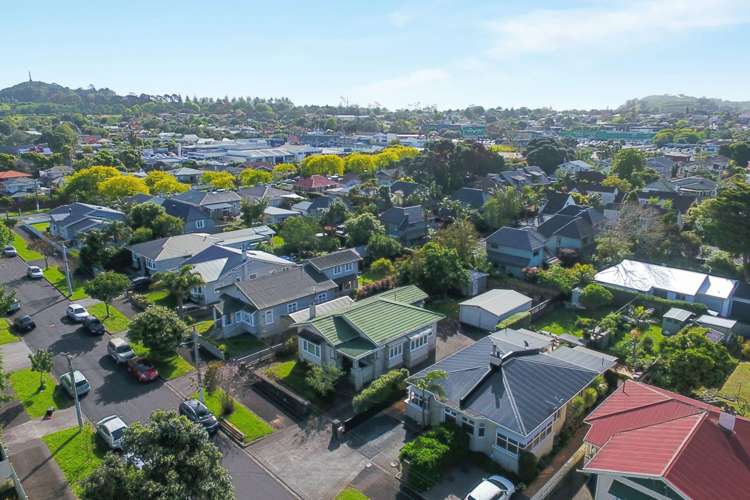 8 Adam Street Greenlane_23