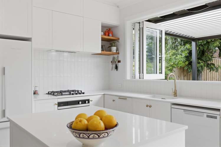 67 Owairaka Avenue Mount Albert_8