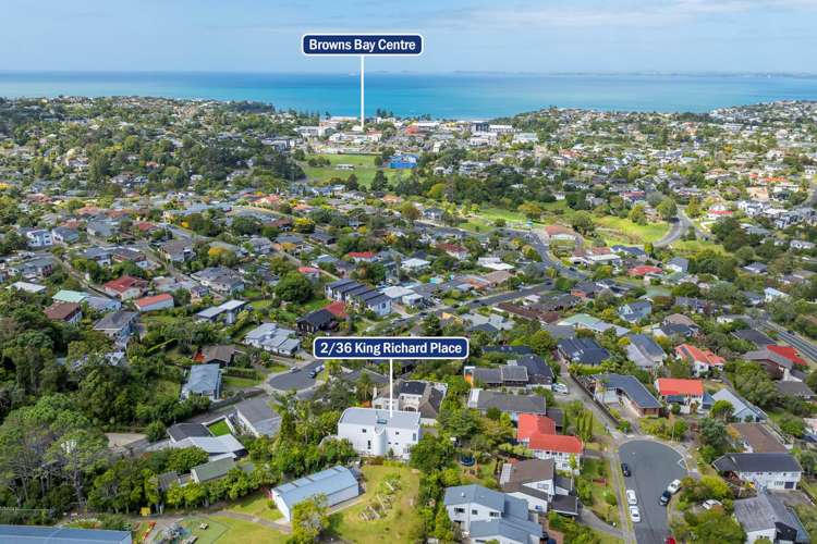 2/36 King Richard Place Browns Bay_17