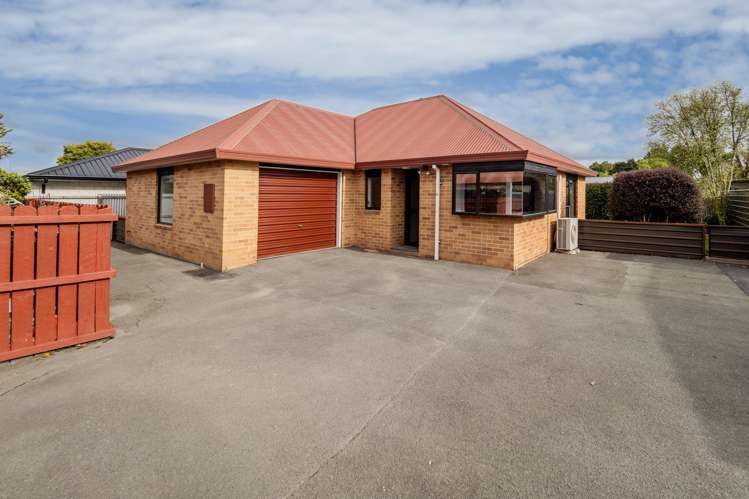 2/91 Chalmers Avenue_0