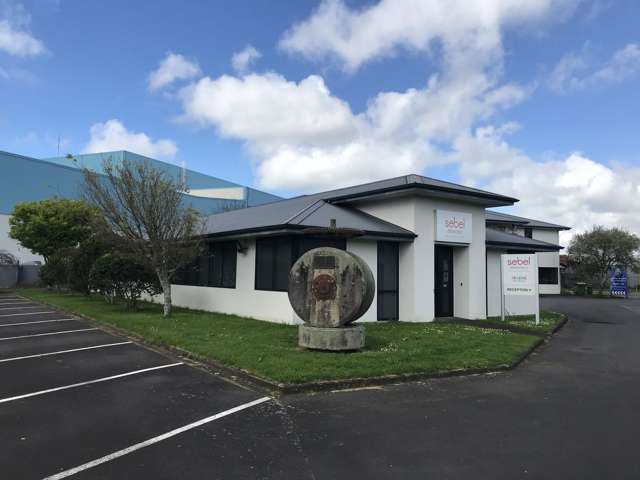 Unit 14/287 - 295 Lincoln Road Waitakere_1