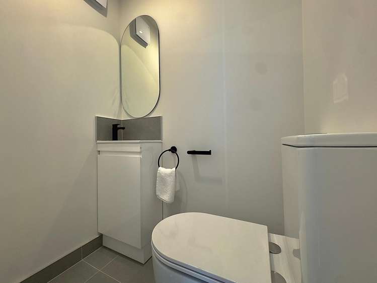 12 Taratoa Street Point England_12