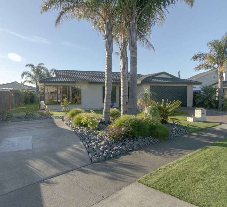 18 Bishops Close Greenmeadows_13