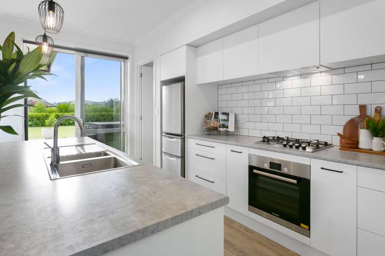 20 Alan Livingston Drive Cambridge_6