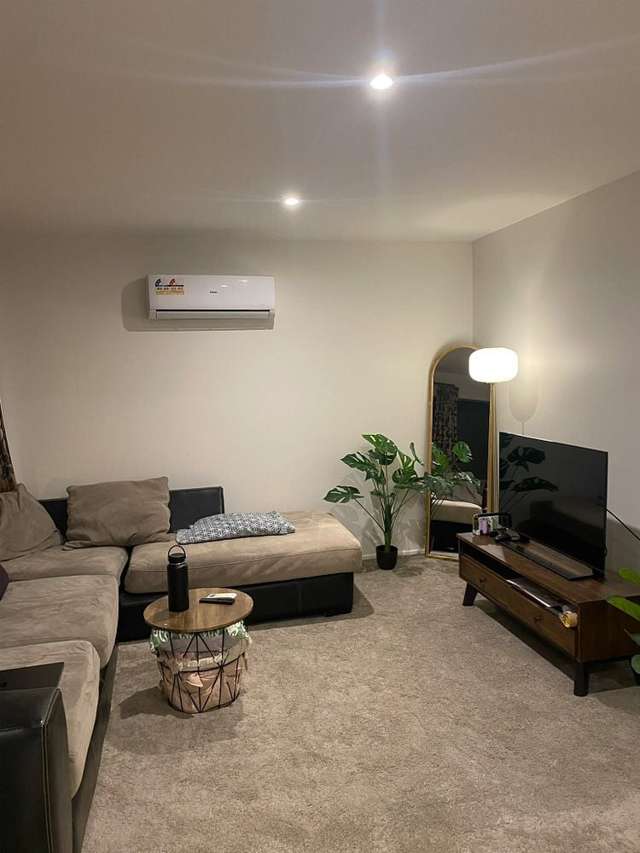 11A High Road Glenfield_2