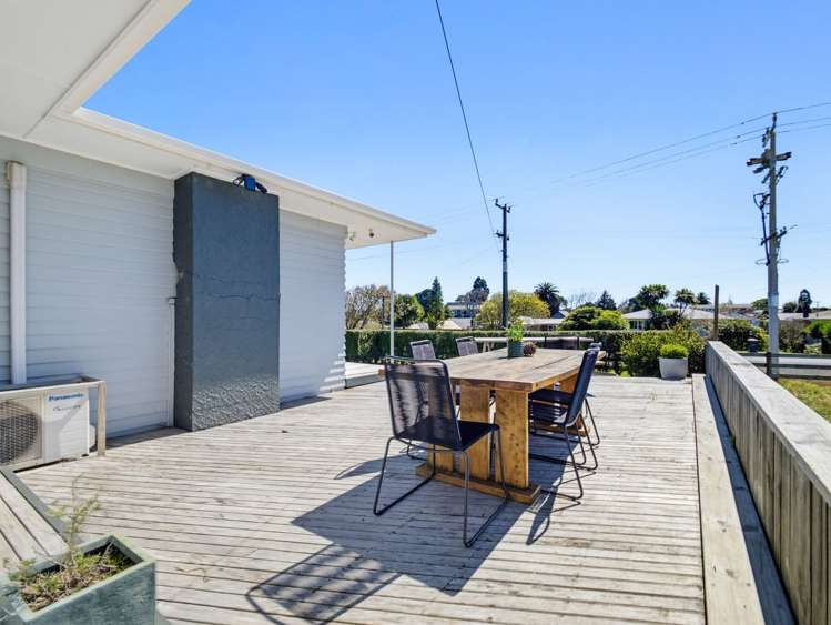 21 Colombo Road Waiuku_18