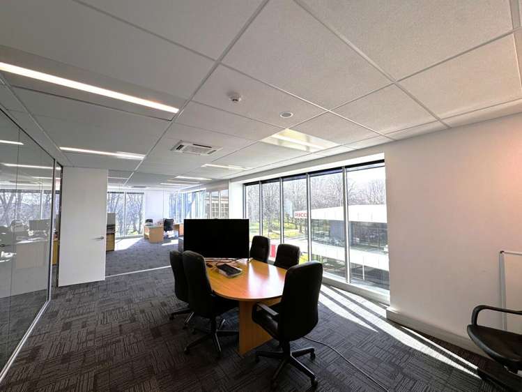 22 Moorhouse Avenue Addington_9