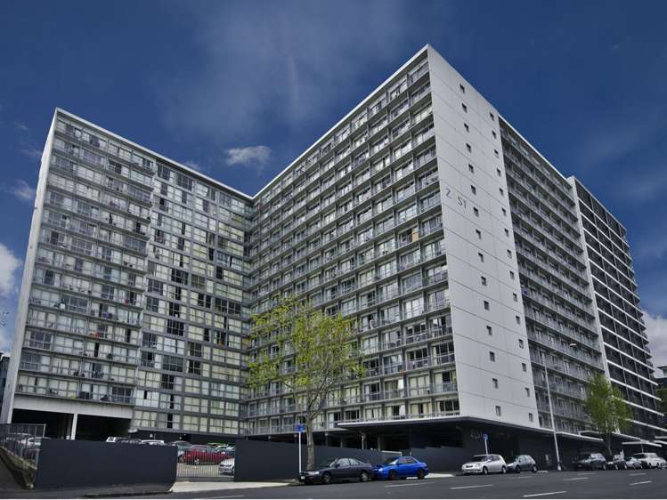 1430/72 Nelson Street 10015_10