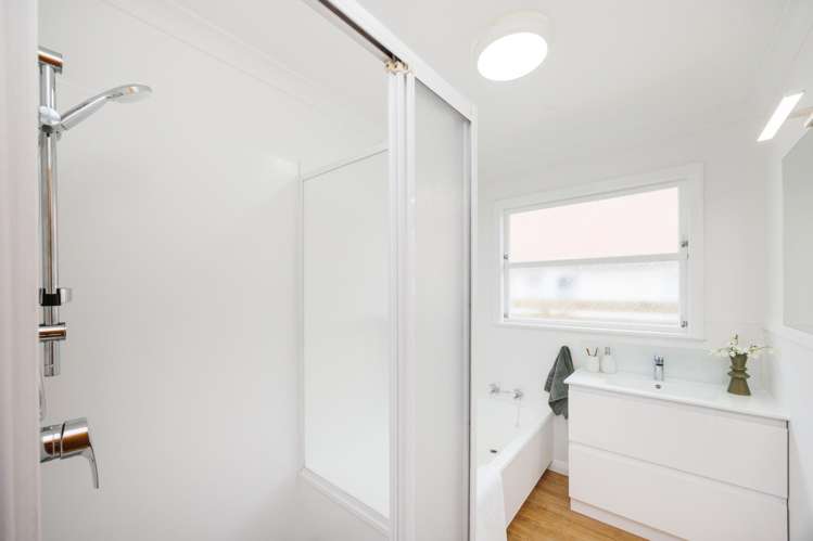 48 McGregor Street Milson_15