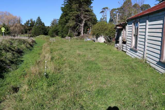 Lifestyle opportunity - 4047m2 section in Te Pohue