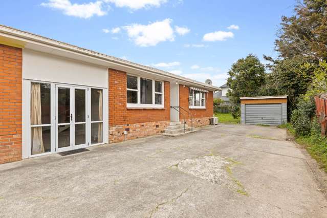 9 & 9A Omagh Avenue Papatoetoe_4