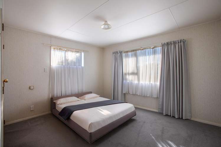28B Pollen Street_3