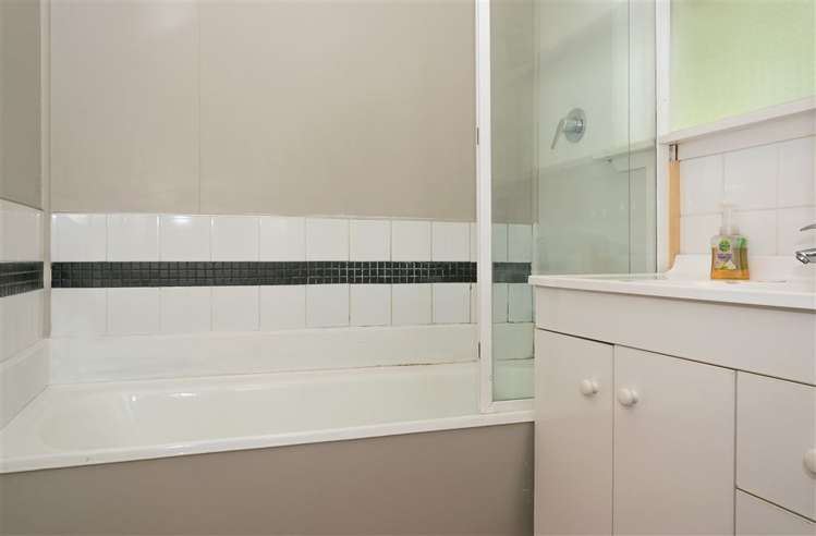 3b Poynter Street Blenheim Central_9